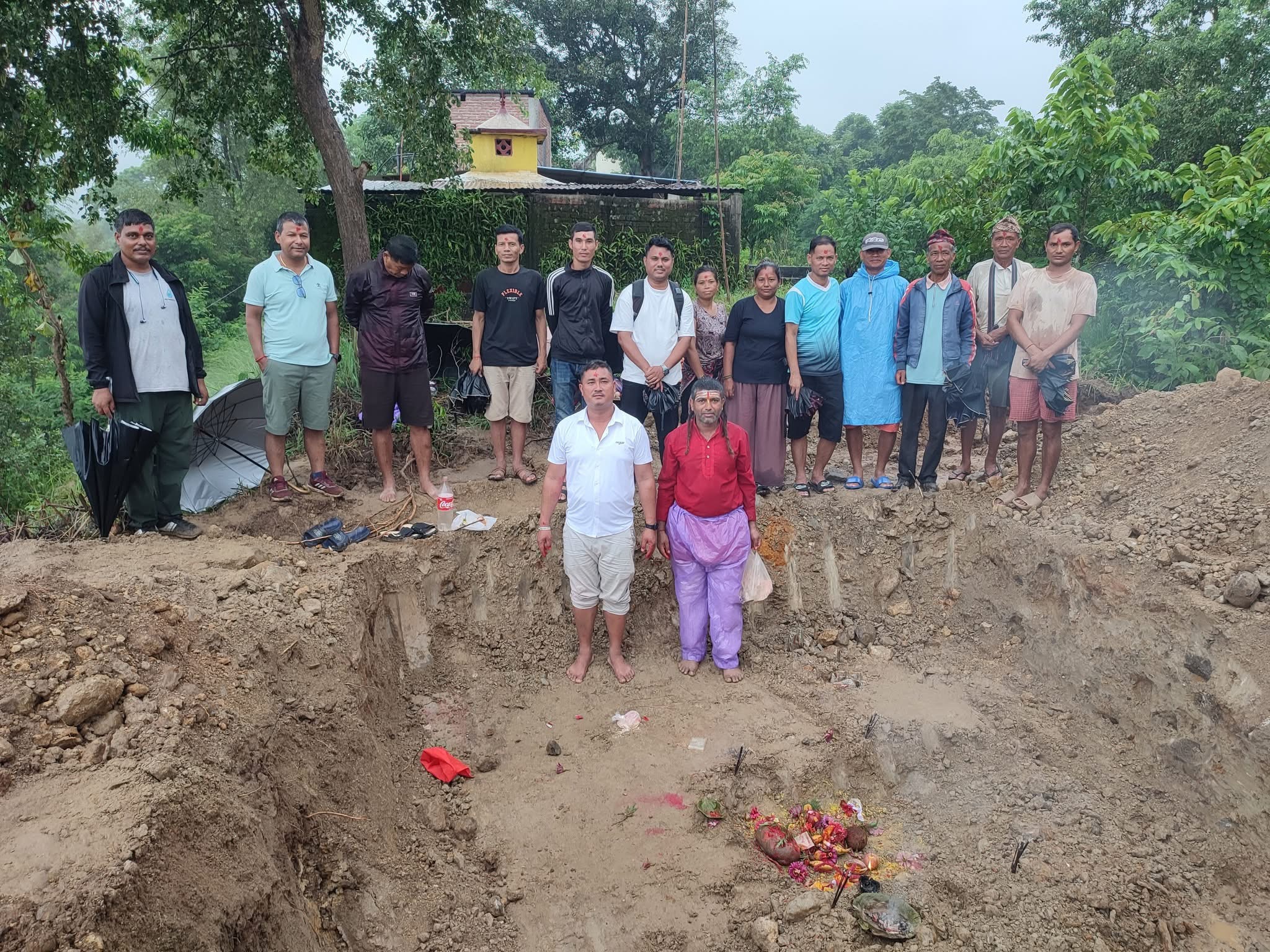 बैरेनीमा सनसारी माई मन्दिरको भूमि पूजन तथा शिलान्यास सम्पन्न