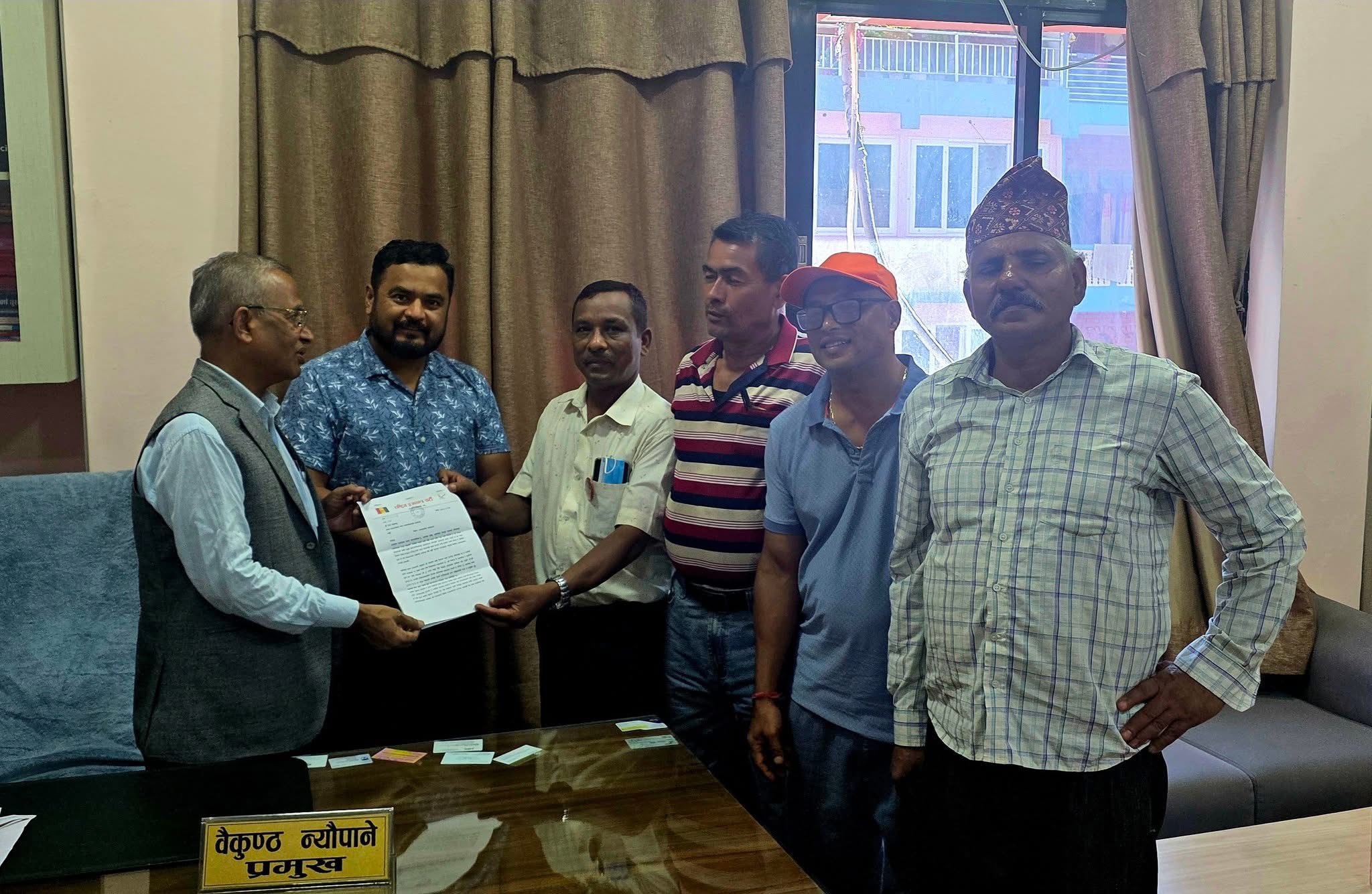 तनहुँमा राजा महेन्द्रको सालिक हटाउने तयारीविरुद्ध राप्रपाको ध्यानाकर्षण