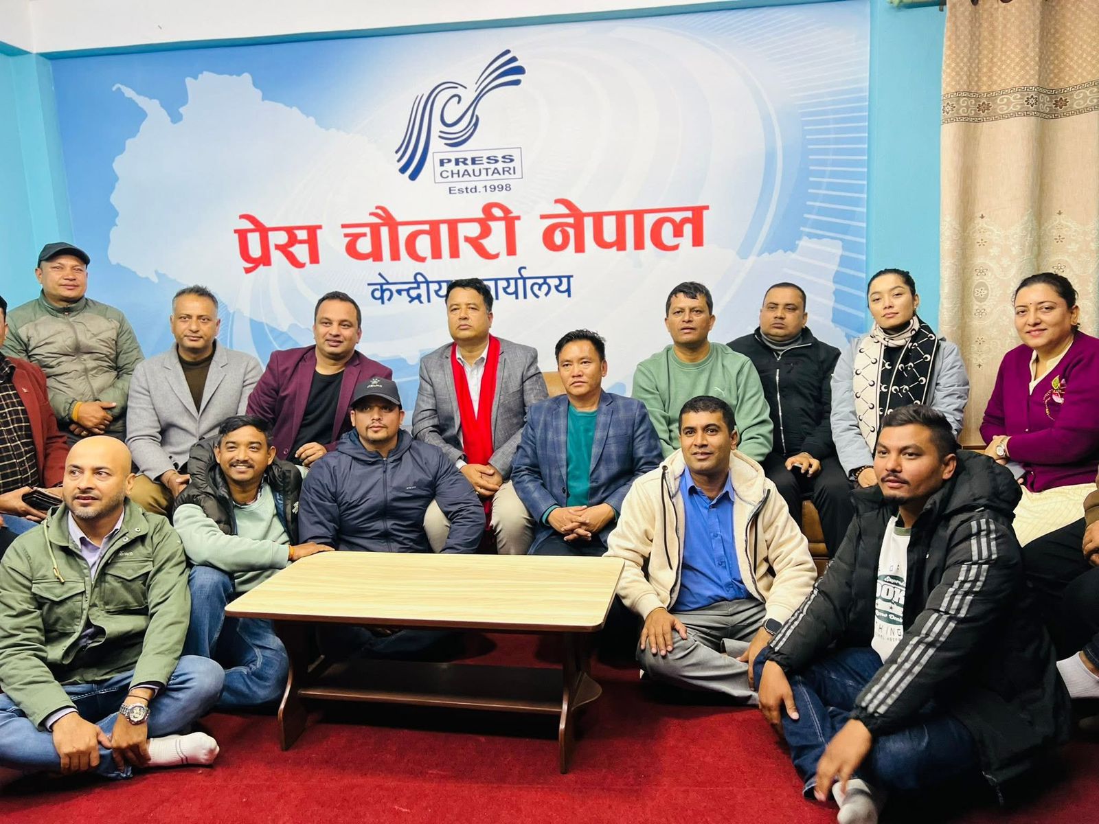 सरकार लोकतन्त्रमाथि नियोजित आक्रमण गर्दैछ: महेश बस्नेत