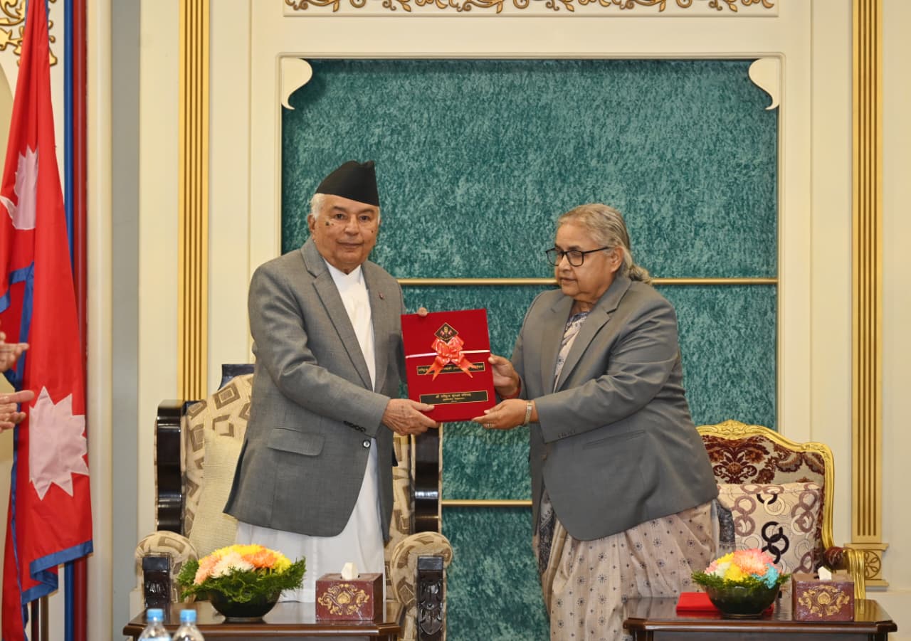 चुनावको मितिमा दाँयाबाँया नहुने गरी सम्पूर्ण ध्यान केन्द्रित गर्न सरकारलाई राष्ट्रपतिको सुझाव